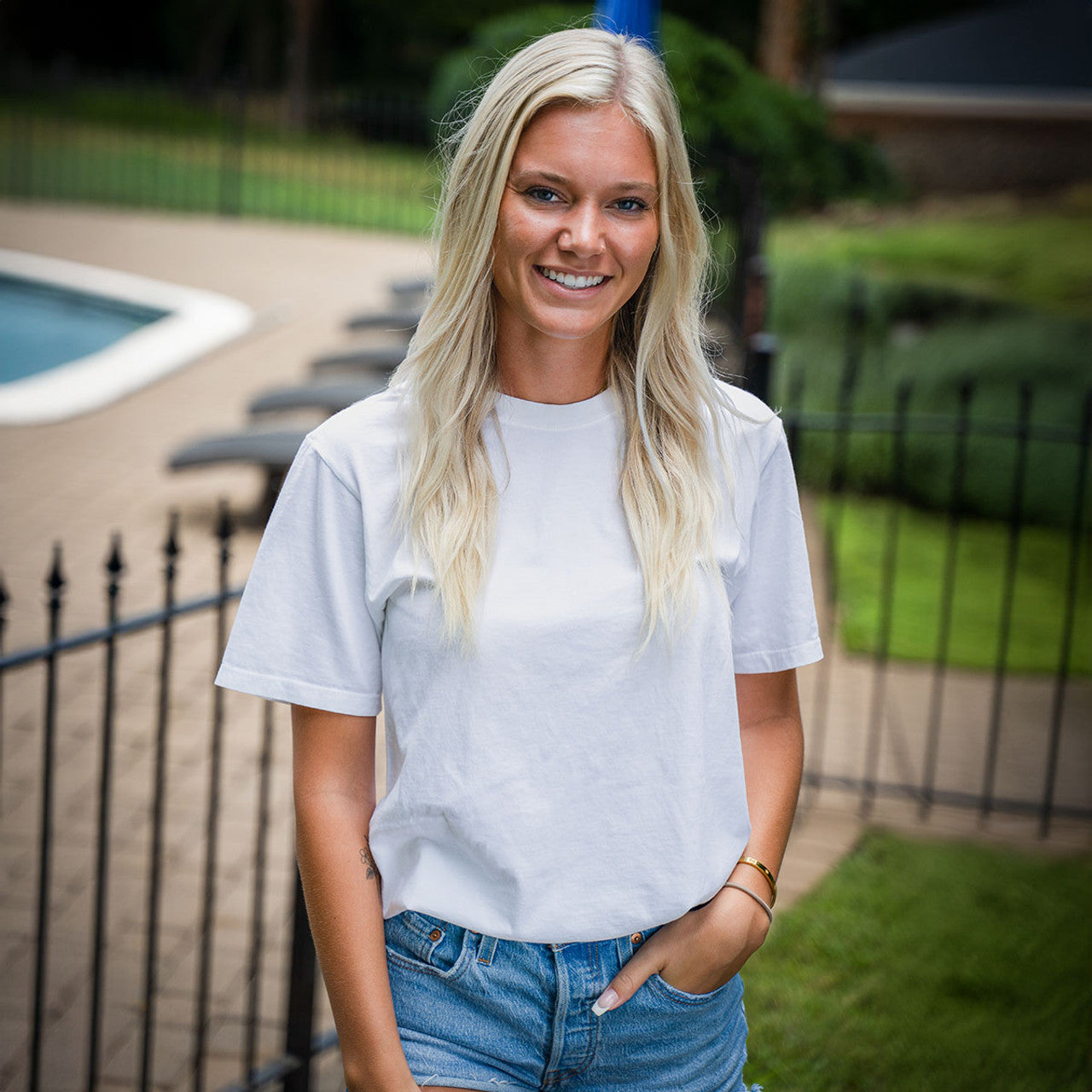 Softshirts® Unisex Organic Cotton T-shirt shown on a woman.